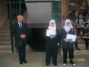 تكريم الطلاب الفائزين في مسابقة التحدث بالفصحى 16/12/2012